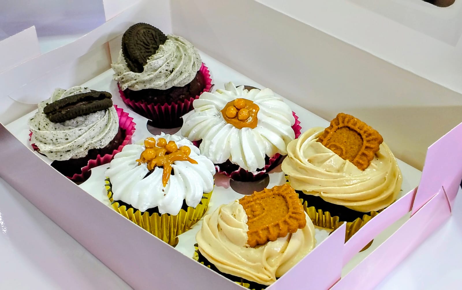 Customized Cupcakes — Cup Cakes by Casa Fiora